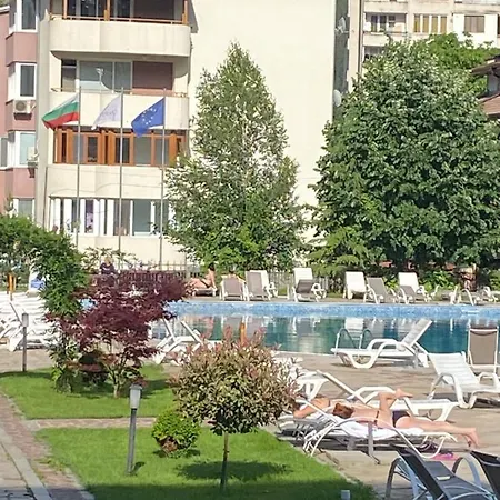 Апартаменты за гости Девин