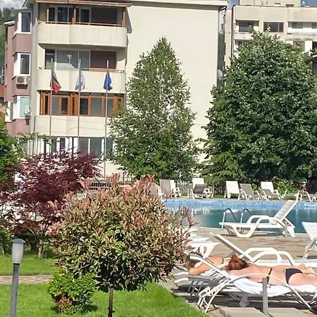 Daire за гости Dövlen