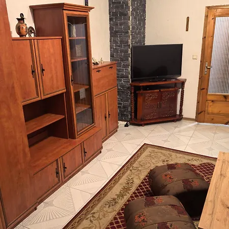 къща томови Guest house Devin