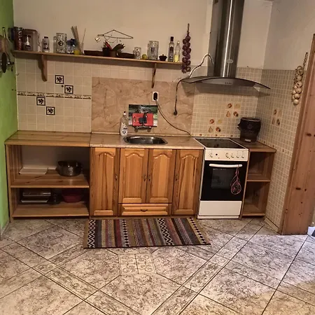 Affittacamere къща томови Devin