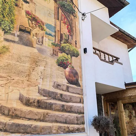 Guest house къща томови Devin
