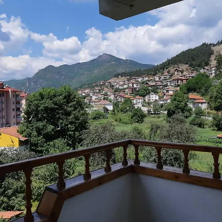Guest house къща томови *