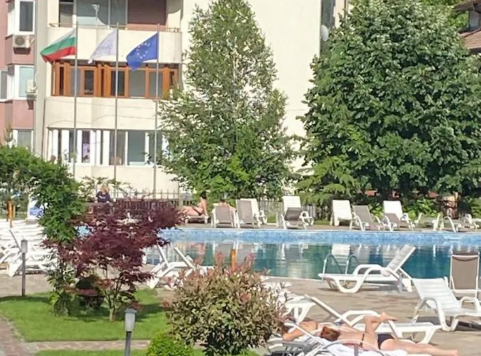 Daire за гости Dövlen